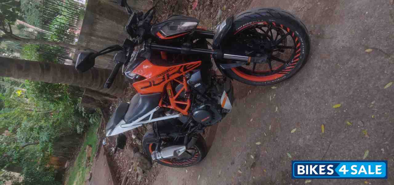 KTM Duke 390