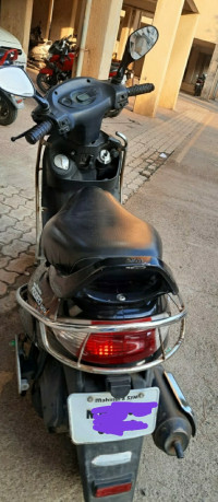 Black Mahindra Rodeo