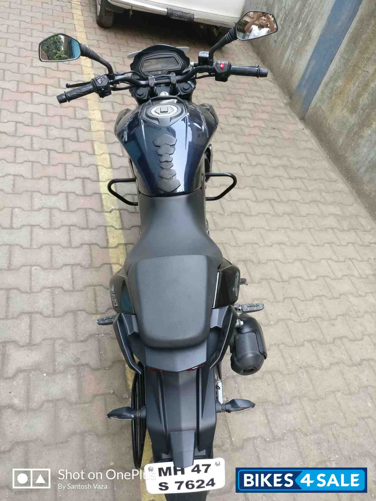 Bajaj Dominar 400 ABS BS6