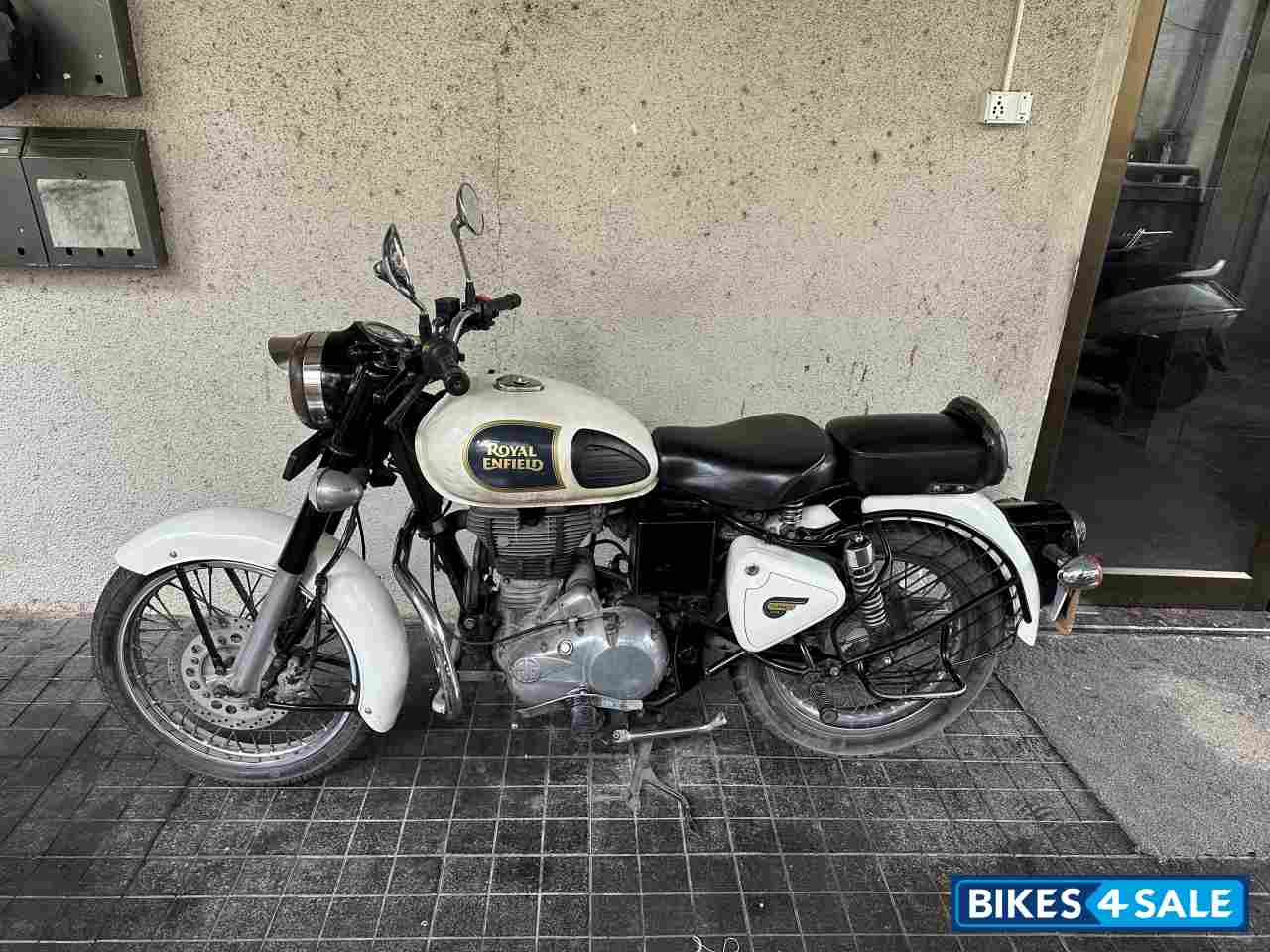 Royal Enfield Classic 350