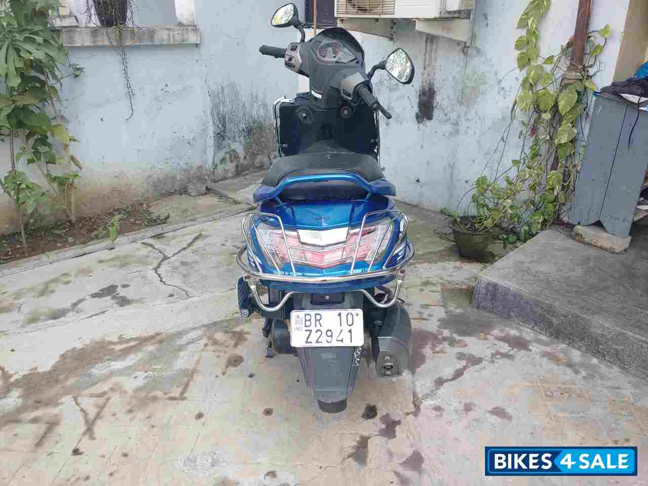 Blue Hero Maestro Edge 125 BS6