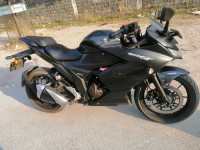 Matte Black Suzuki Gixxer SF 250