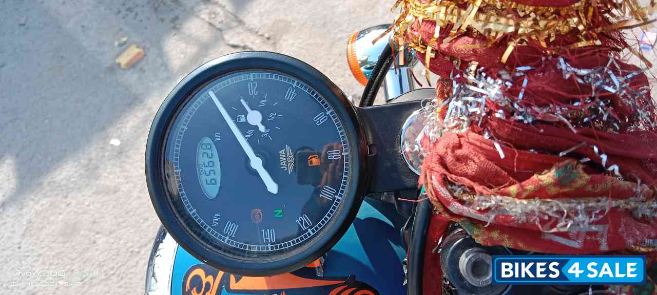 Starlight Blue Jawa 42 Dual Channel ABS Orion Red