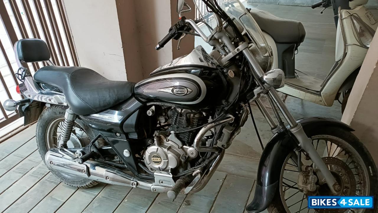 Bajaj Avenger Cruise 220