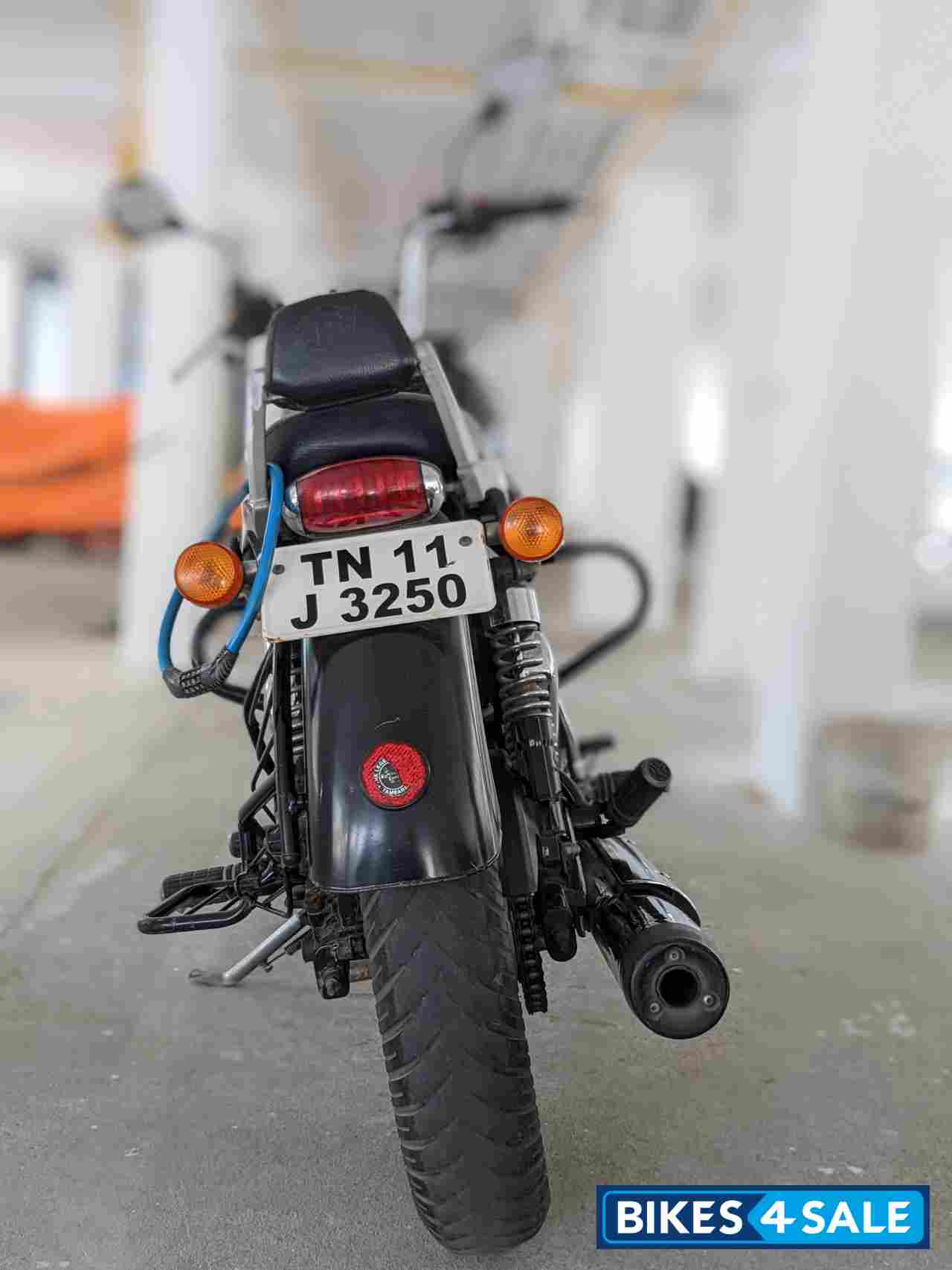 Matt Black Royal Enfield Thunderbird 350