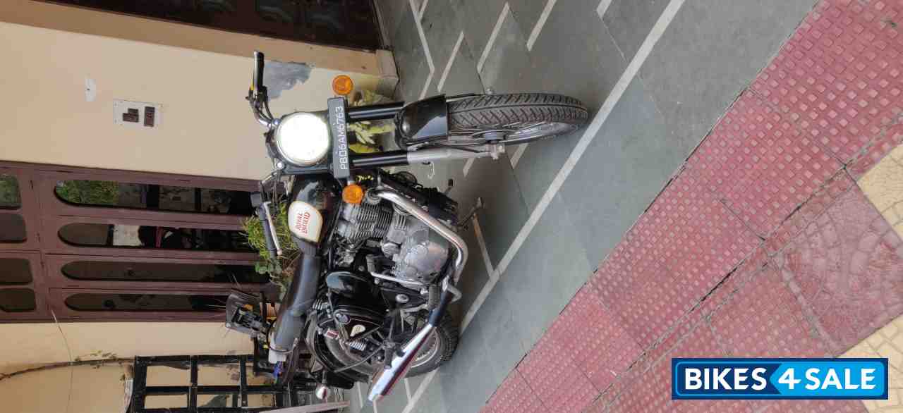 Royal Enfield Classic 500