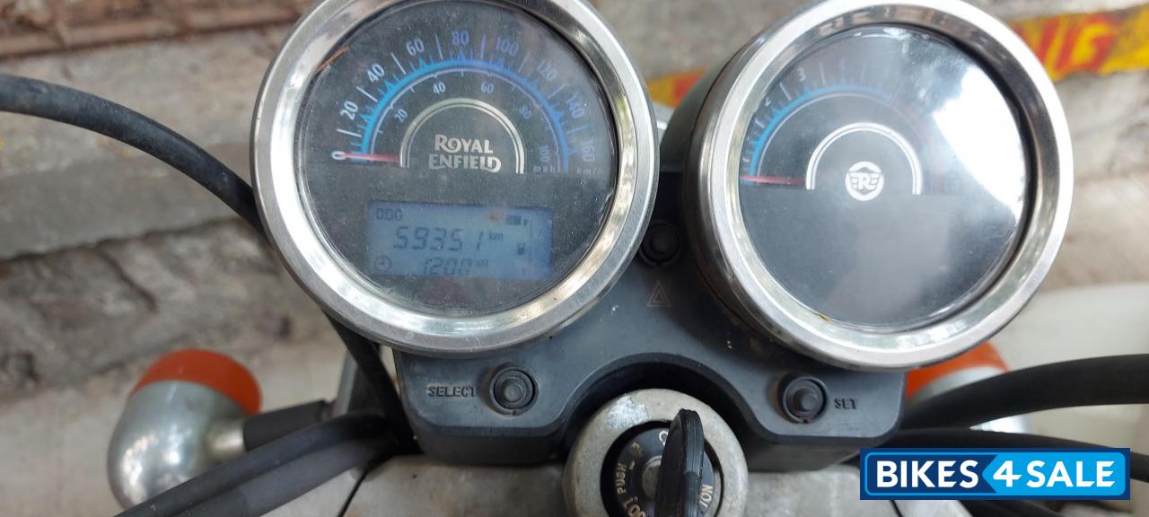 Grey Royal Enfield Thunderbird 350 Grey Royal Enfield Thunderbird 350