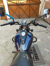 Blue Bajaj Avenger Street 150