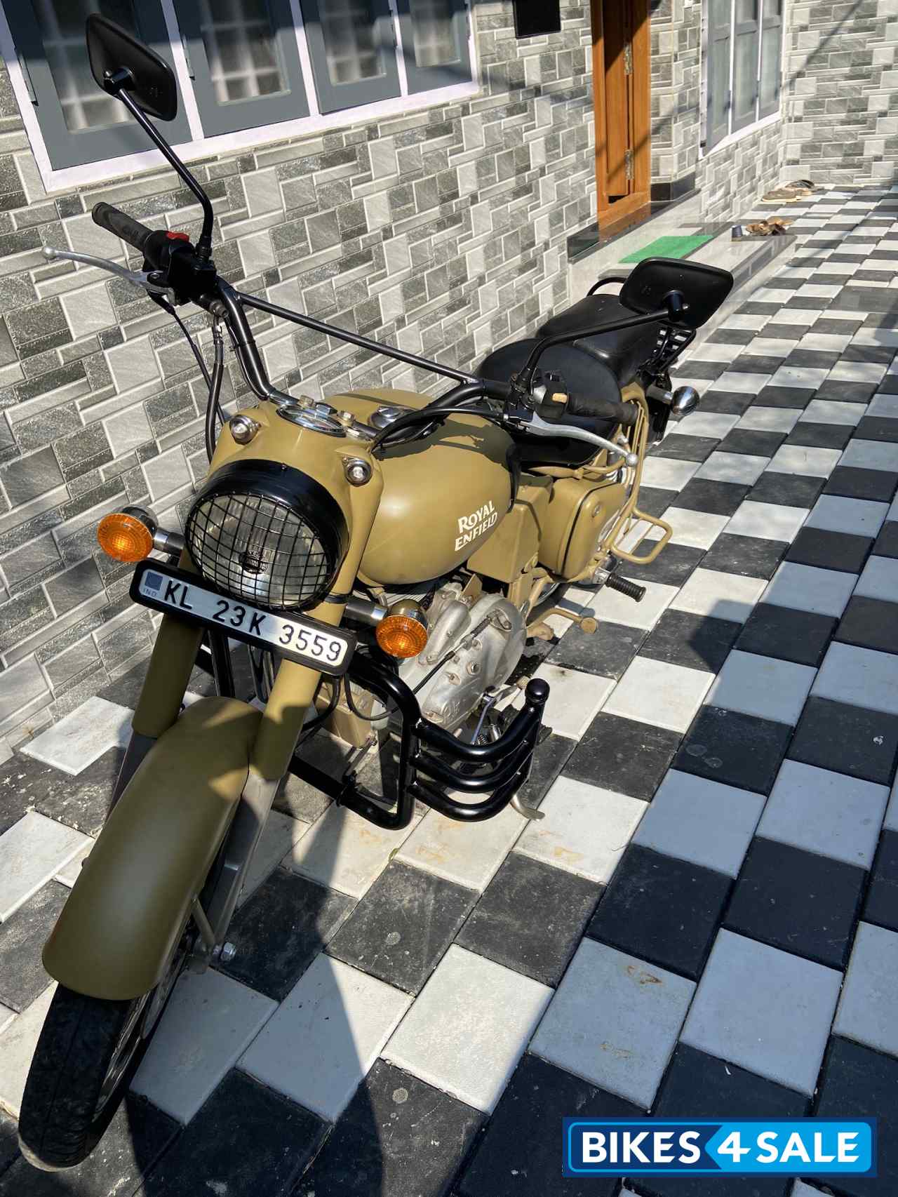 Royal Enfield Classic Desert Storm