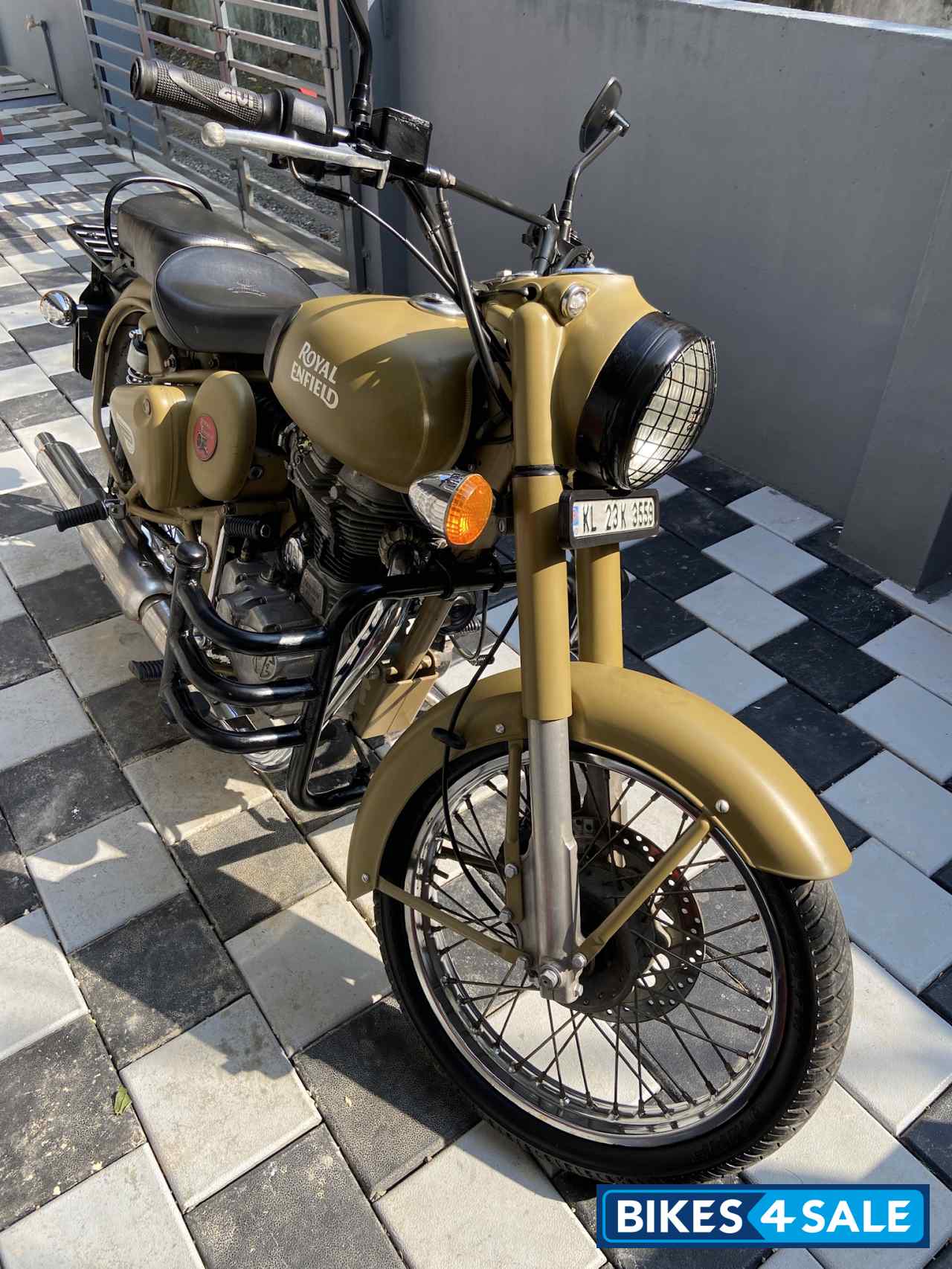 Royal Enfield Classic Desert Storm
