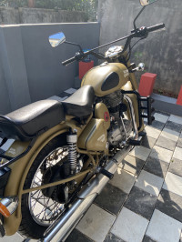 Royal Enfield Classic Desert Storm