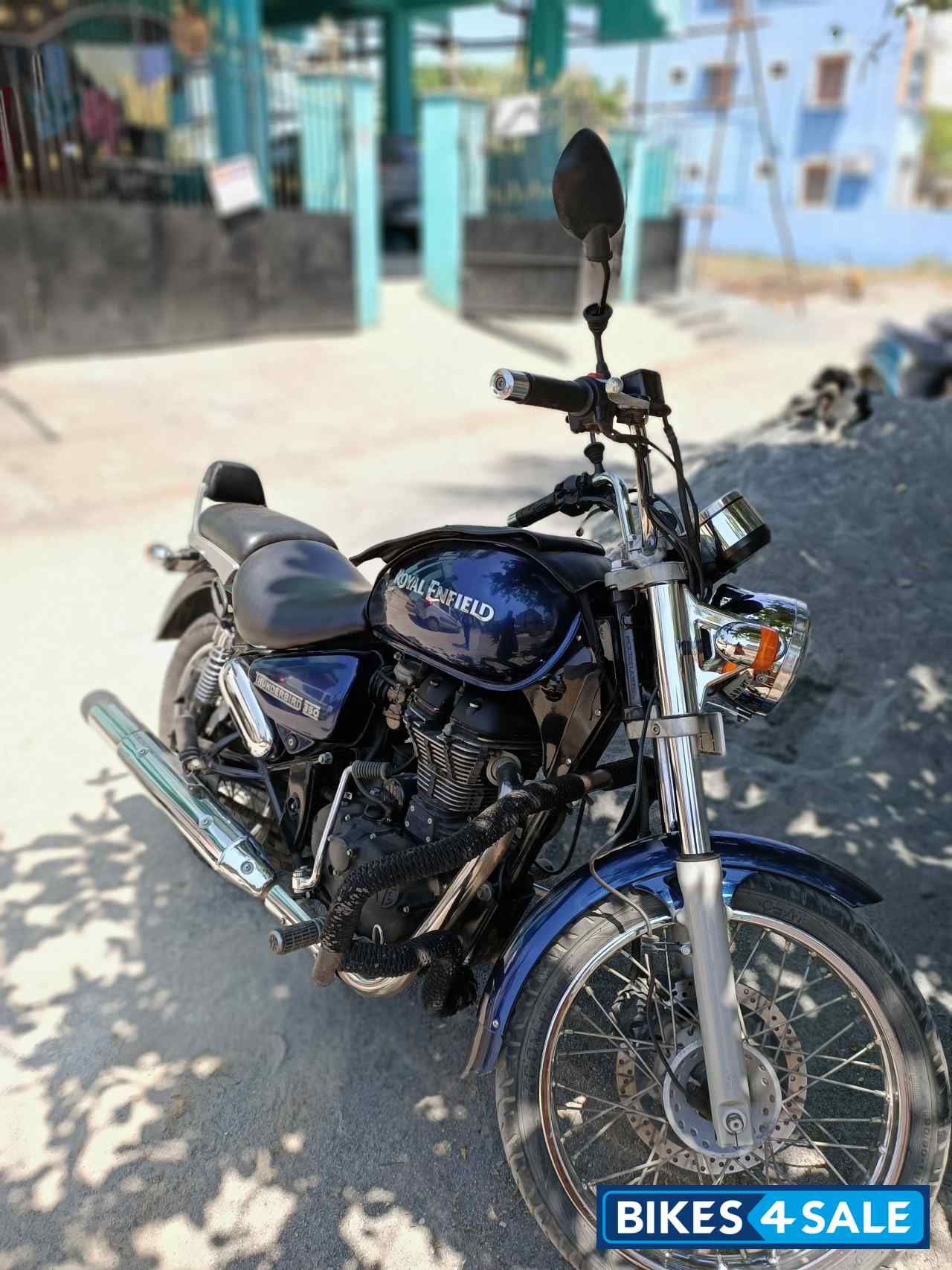 Blue Royal Enfield Thunderbird TwinSpark 350
