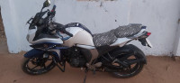 White Blue Yamaha Fazer FI V2