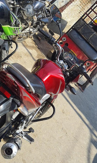 Bajaj Discover 125 ST