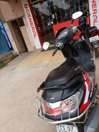 Sports Red Hero Maestro Edge