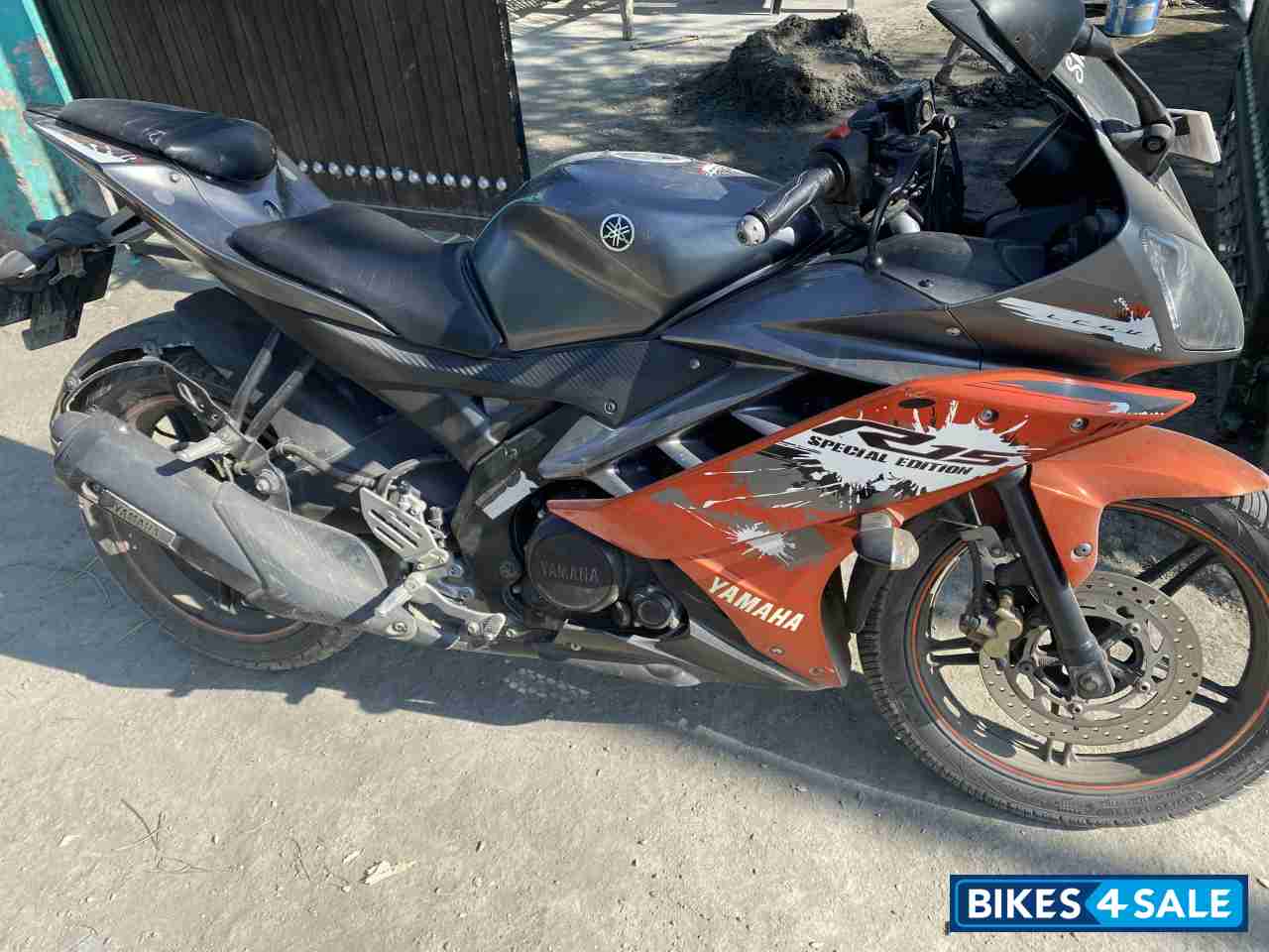 Yamaha YZF R15 V2
