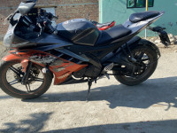 Yamaha YZF R15 V2