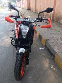 KTM Duke 125