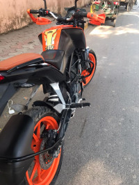 KTM Duke 125