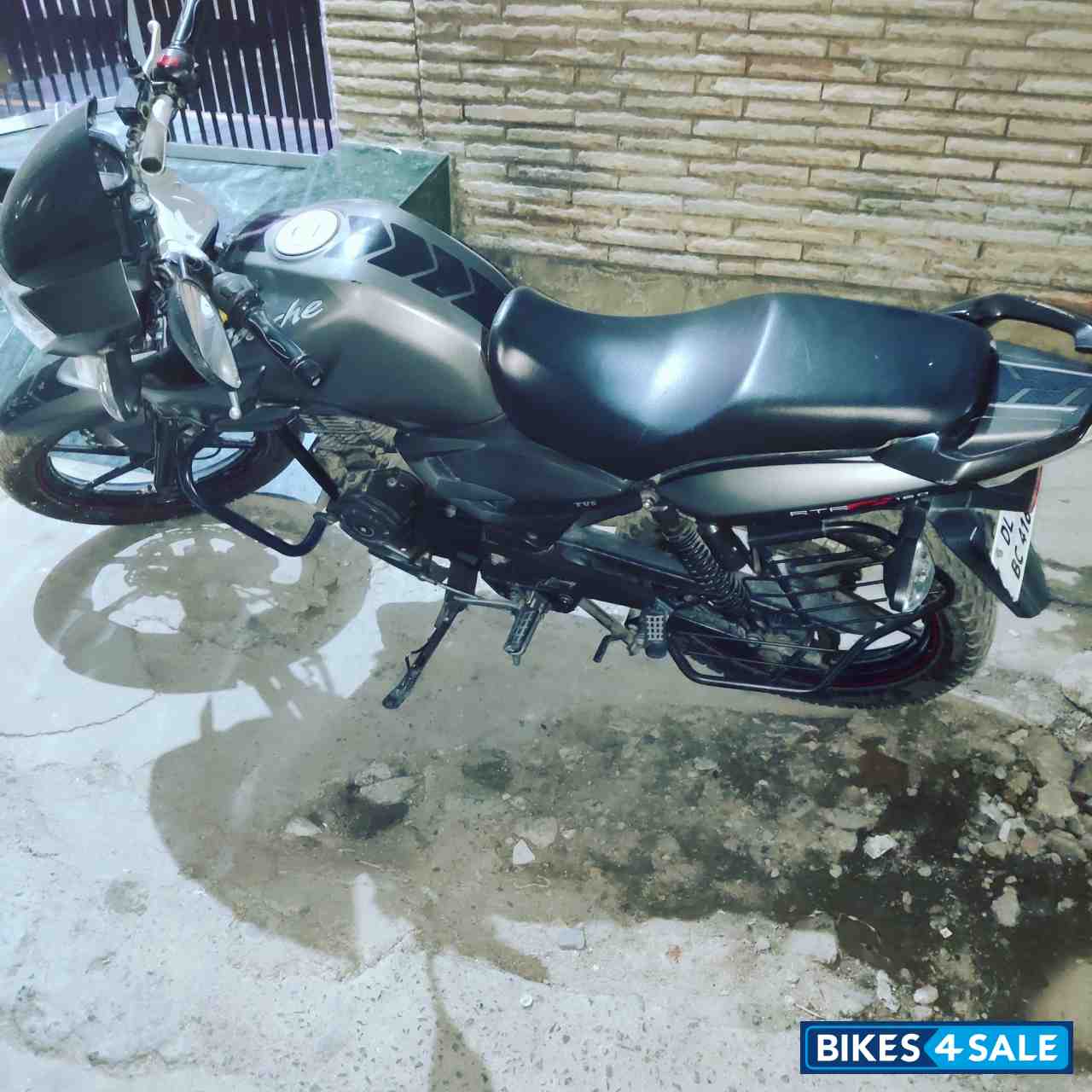 TVS Apache RTR 160