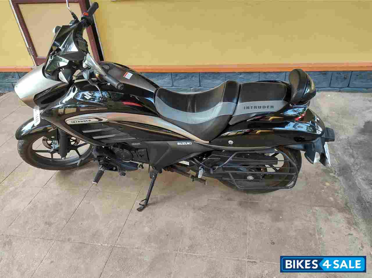 Black And Gold Suzuki Intruder 150