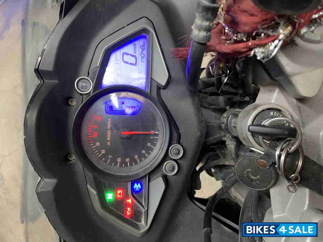 Black Bajaj Pulsar RS 200