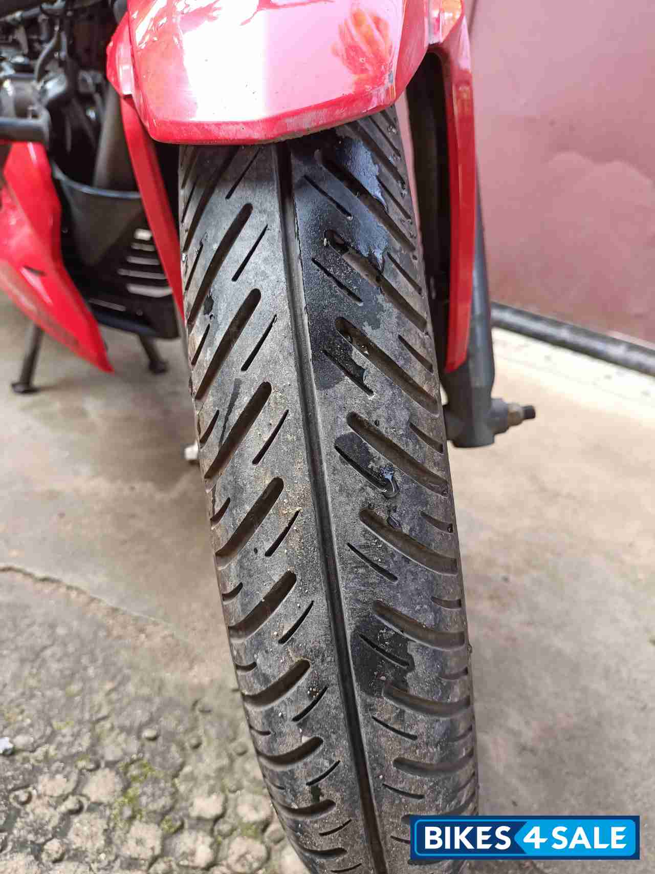 Racing Red TVS Apache RTR 160 4V