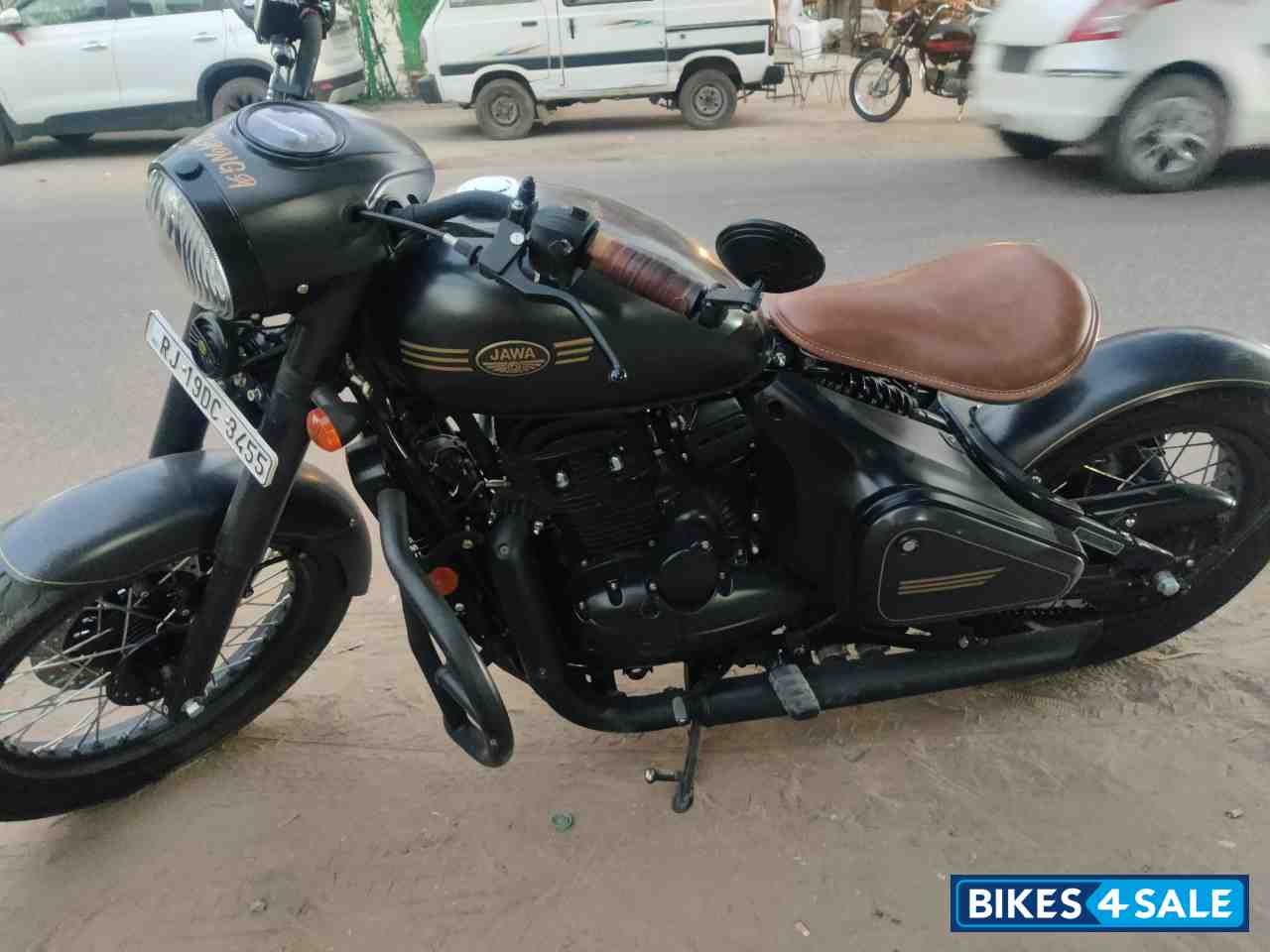 Black Jawa Perak BS6