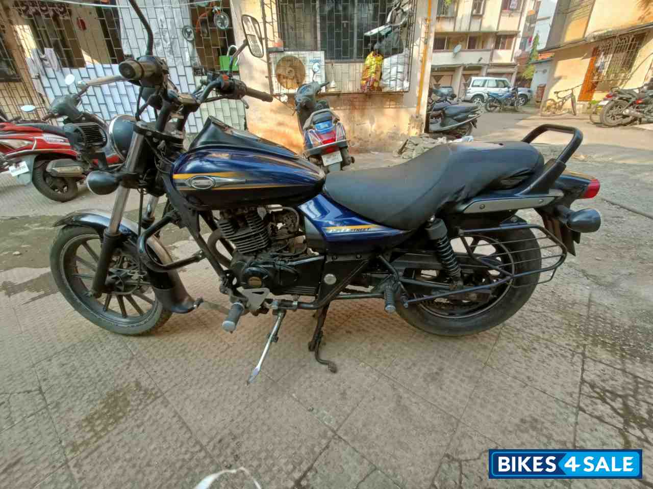 Bajaj Avenger Street 150