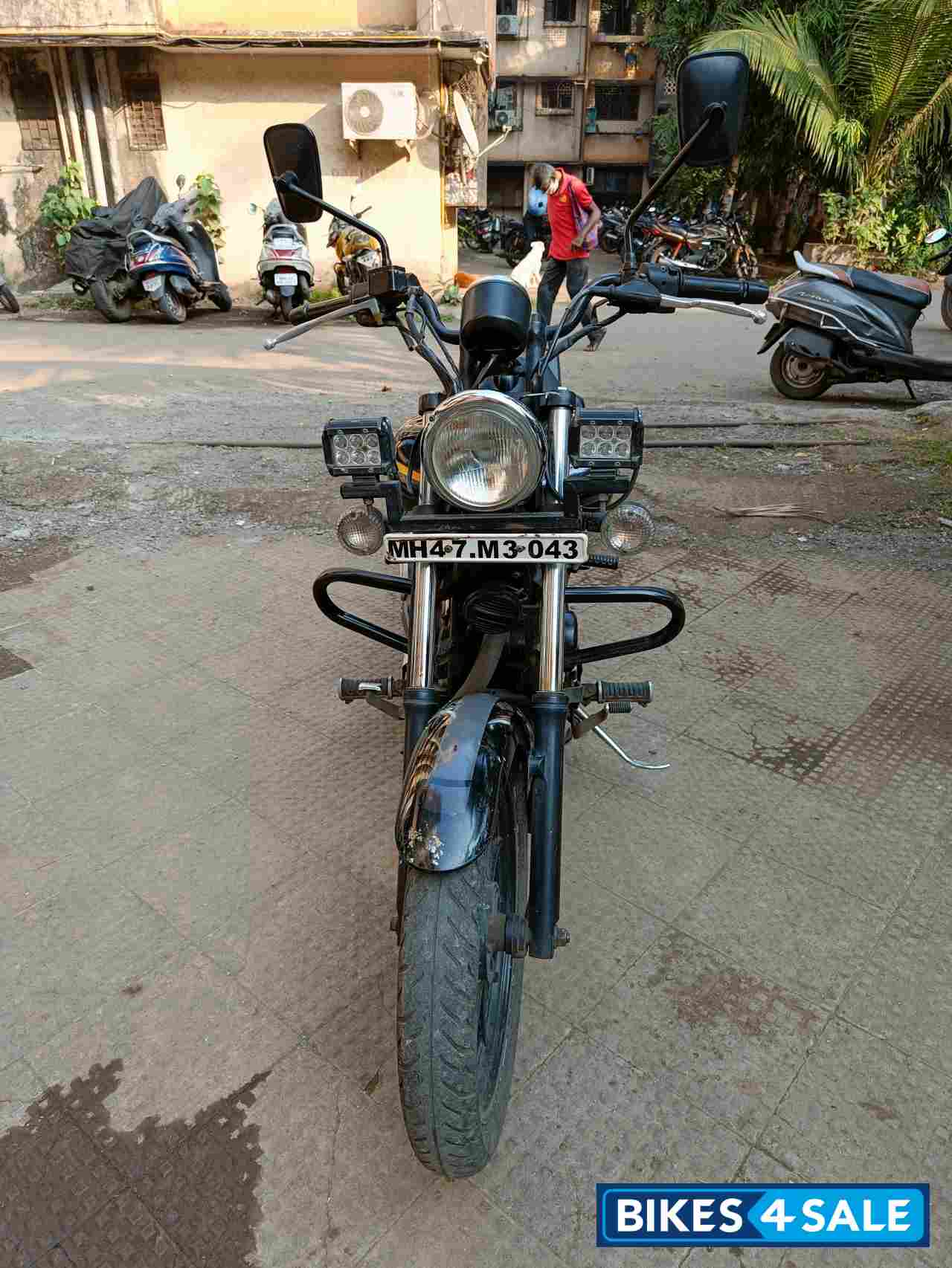 Bajaj Avenger Street 150