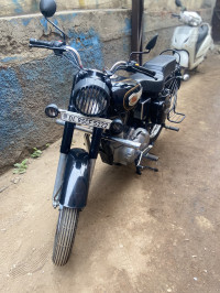 Royal Enfield Bullet Standard 350 Model
