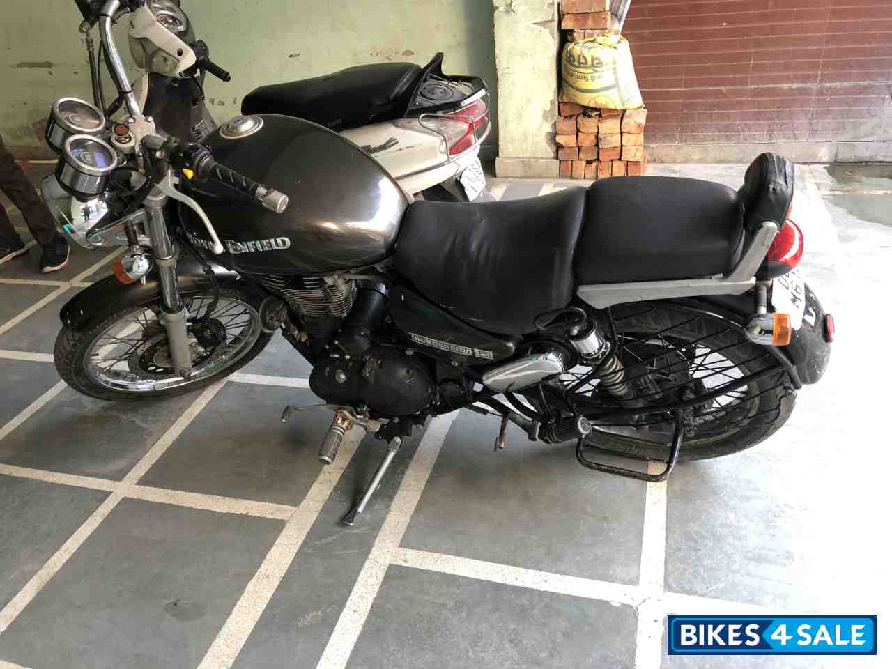 Royal Enfield Thunderbird 350