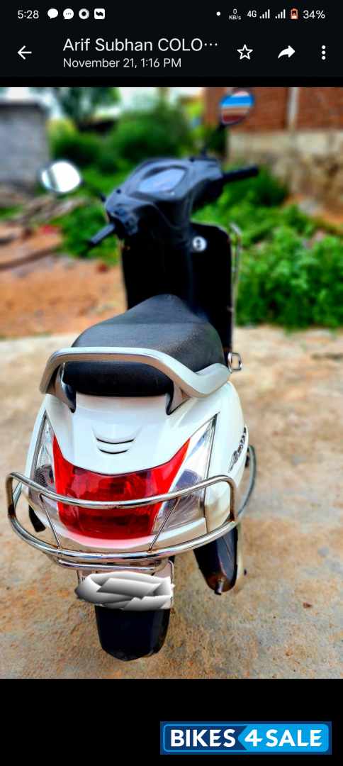 White Honda Activa 3G