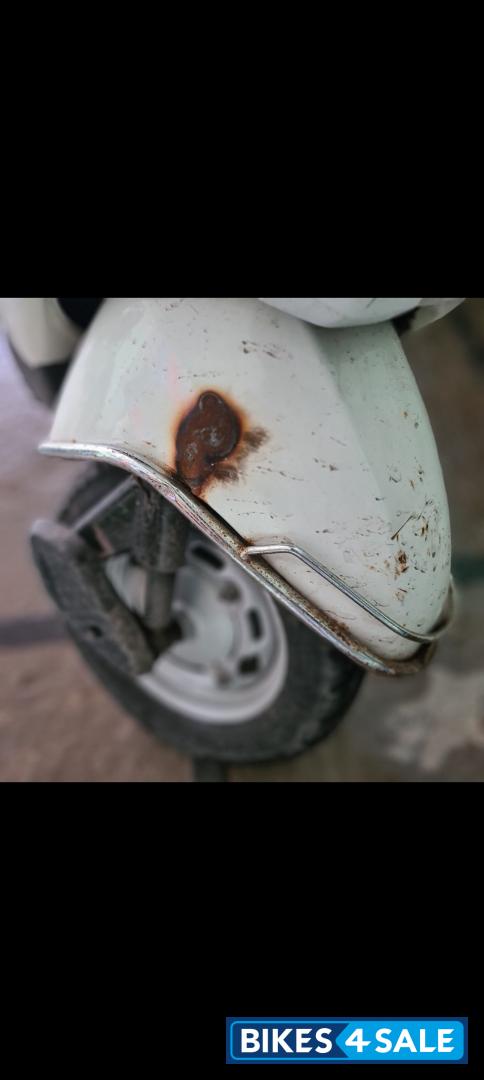 White Honda Activa 3G