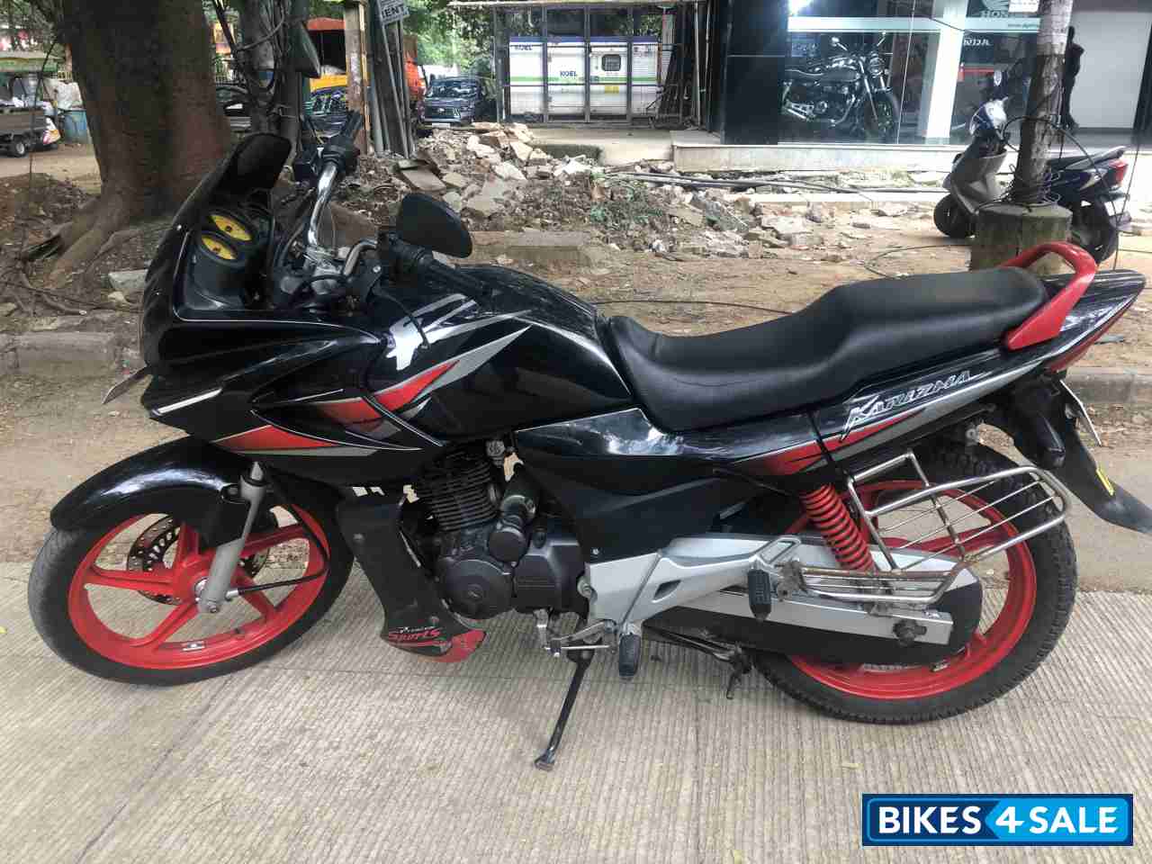 Black Hero Karizma R