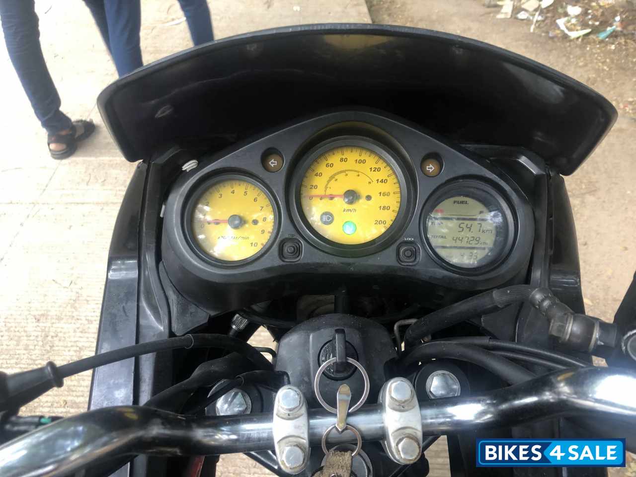 Black Hero Karizma R