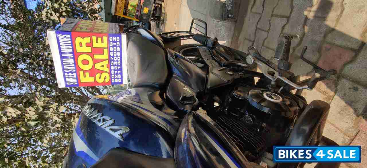 Bajaj Discover 150 F