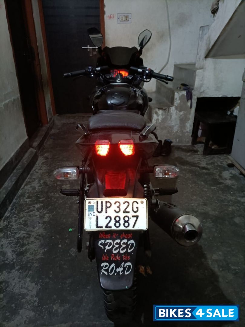 Bajaj Pulsar 220 DTSi Bajaj Pulsar 220 DTSi