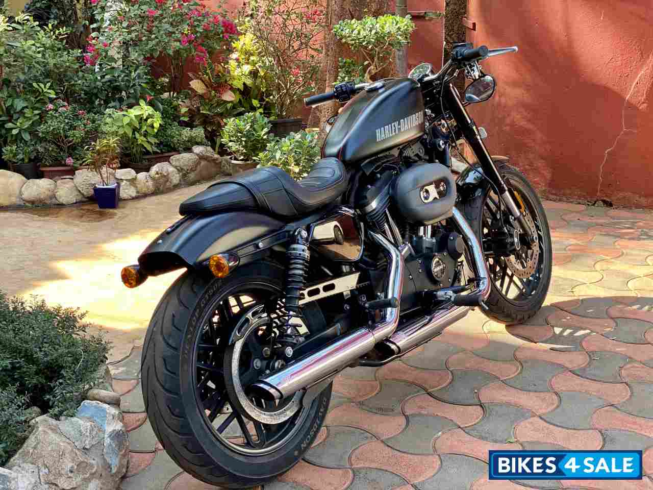 Harley Davidson Roadster