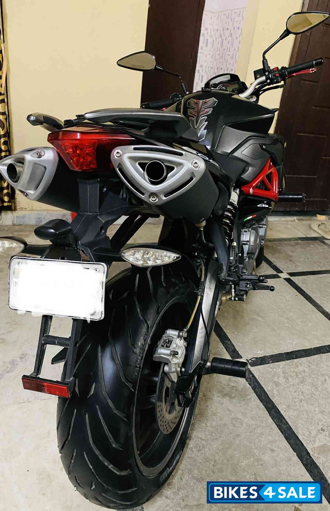 Benelli BN 600 I Benelli BN 600 I