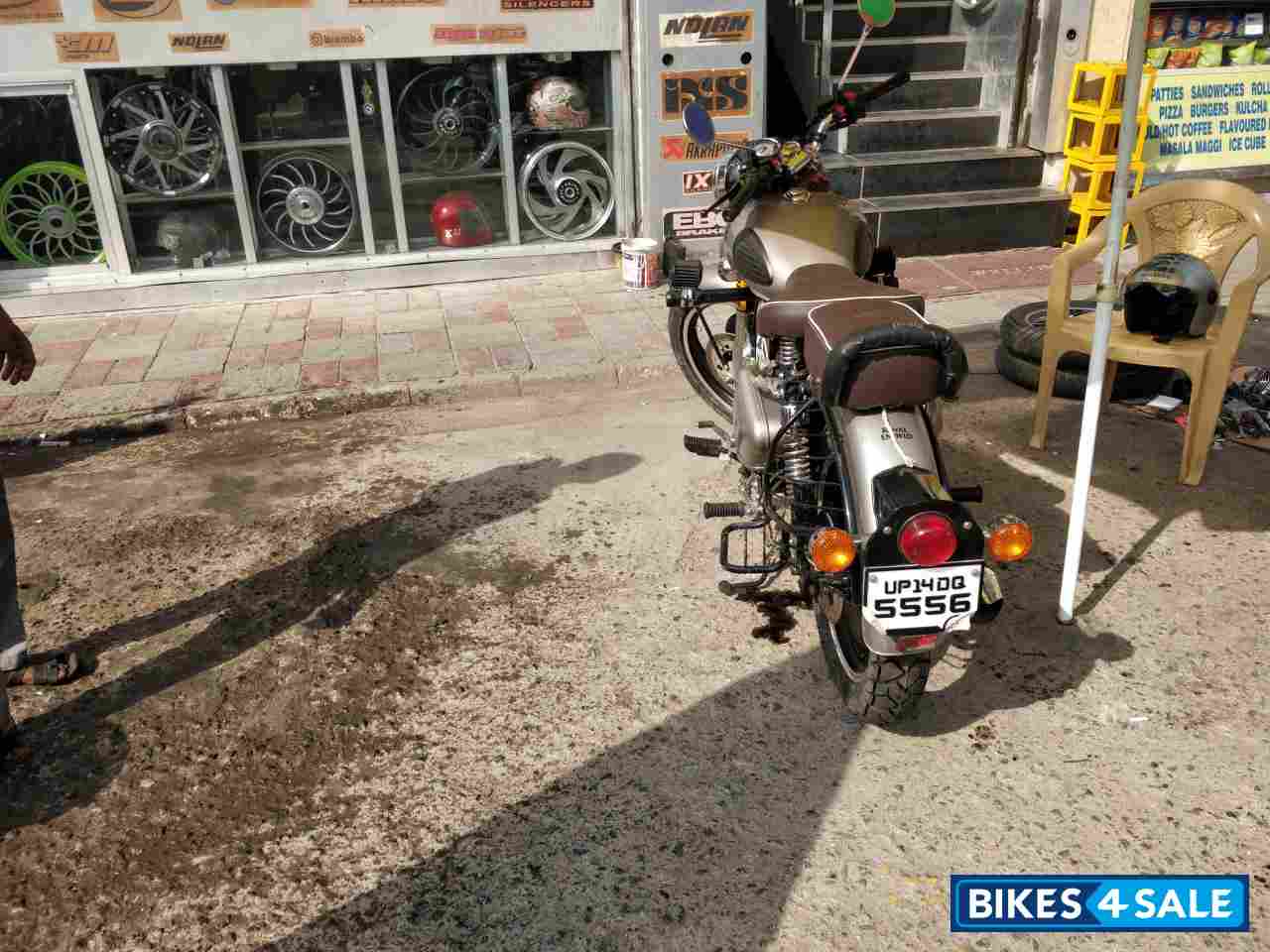 Royal Enfield Classic Gunmetal Grey Royal Enfield Classic Gunmetal Grey