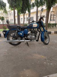 Blue Lagoon Royal Enfield Classic 350
