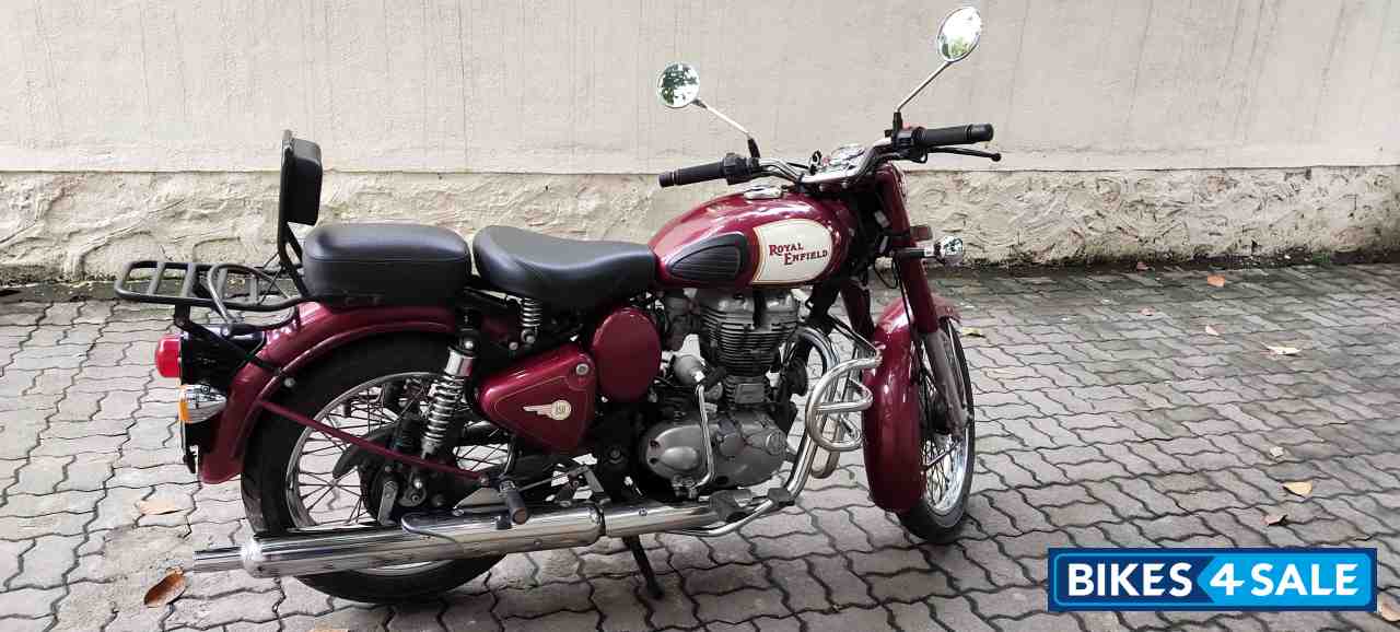 Maroon Royal Enfield Classic 350