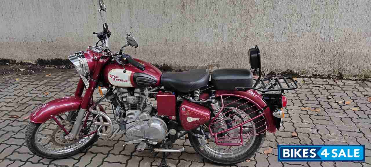 Maroon Royal Enfield Classic 350