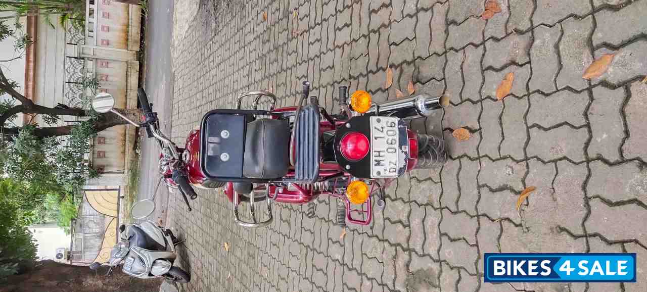 Maroon Royal Enfield Classic 350