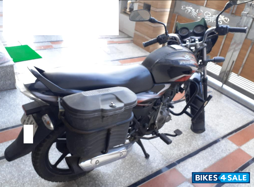 Black.d.ma Bajaj Discover 100 DTS-Si