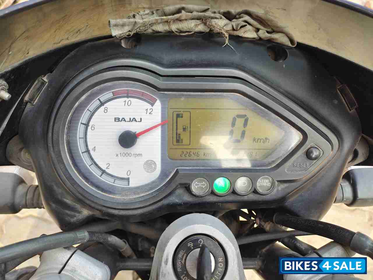 Black Bajaj Pulsar 180