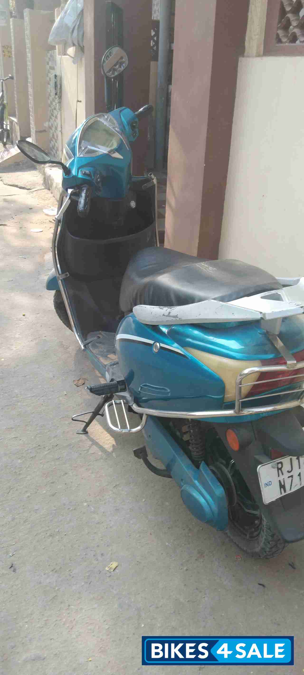 Blue Hero Electric Optima DX Lithium Ion