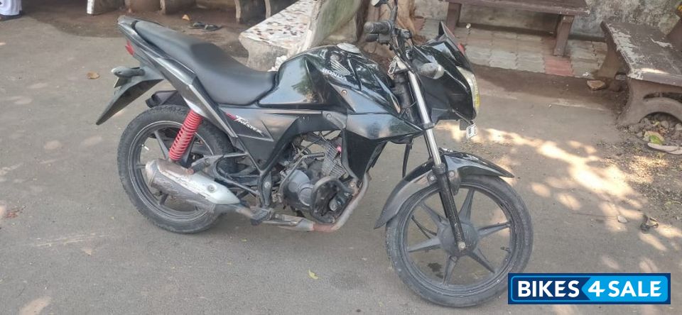 Black Honda CB Twister