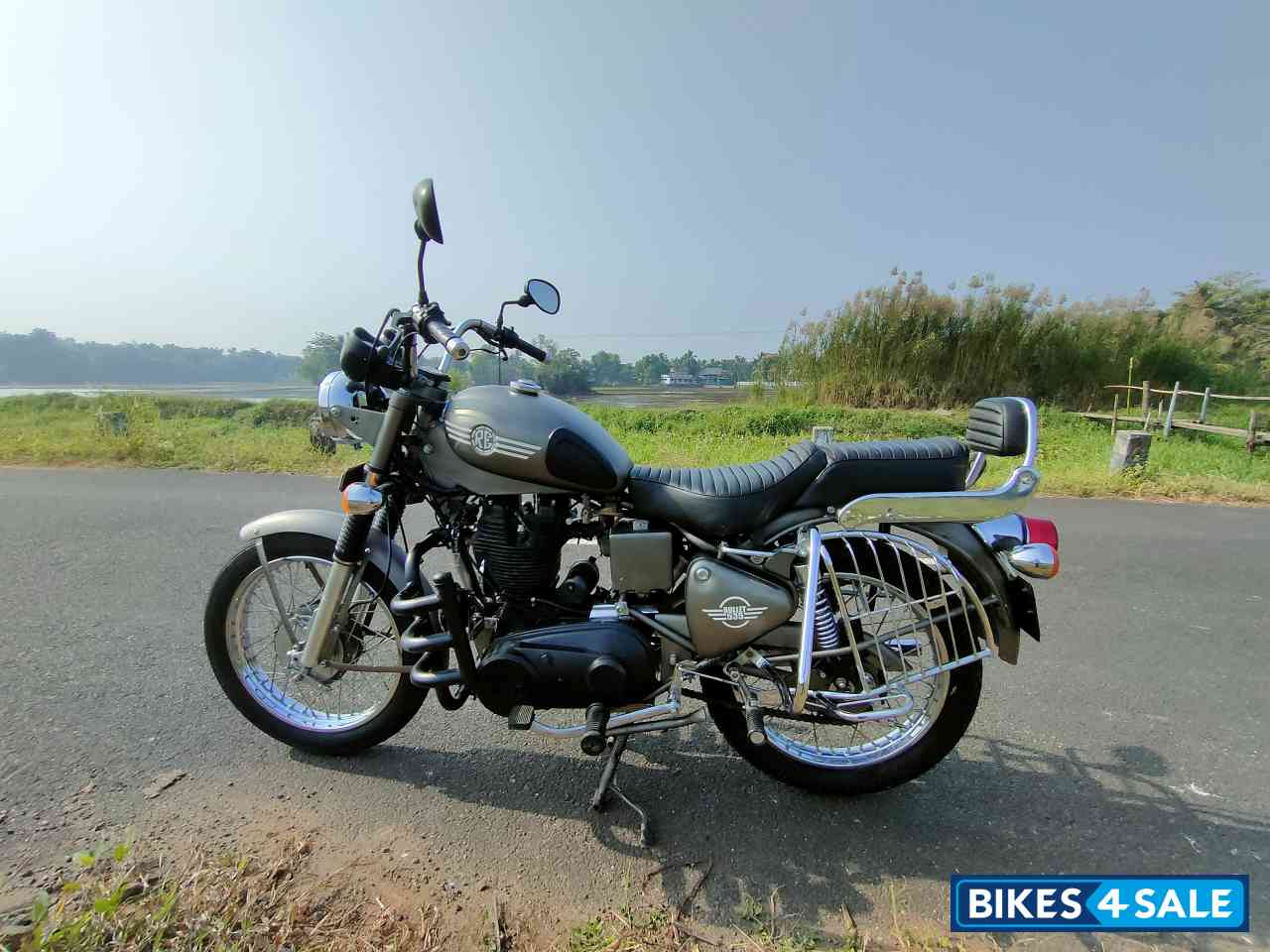 Grey Royal Enfield Lightning 535